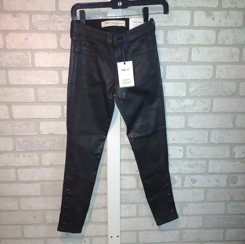 Gap shiny jean/ leggings, NEW with tags, sz 24.  FINAL PRICE DROP 💧💧💧💧